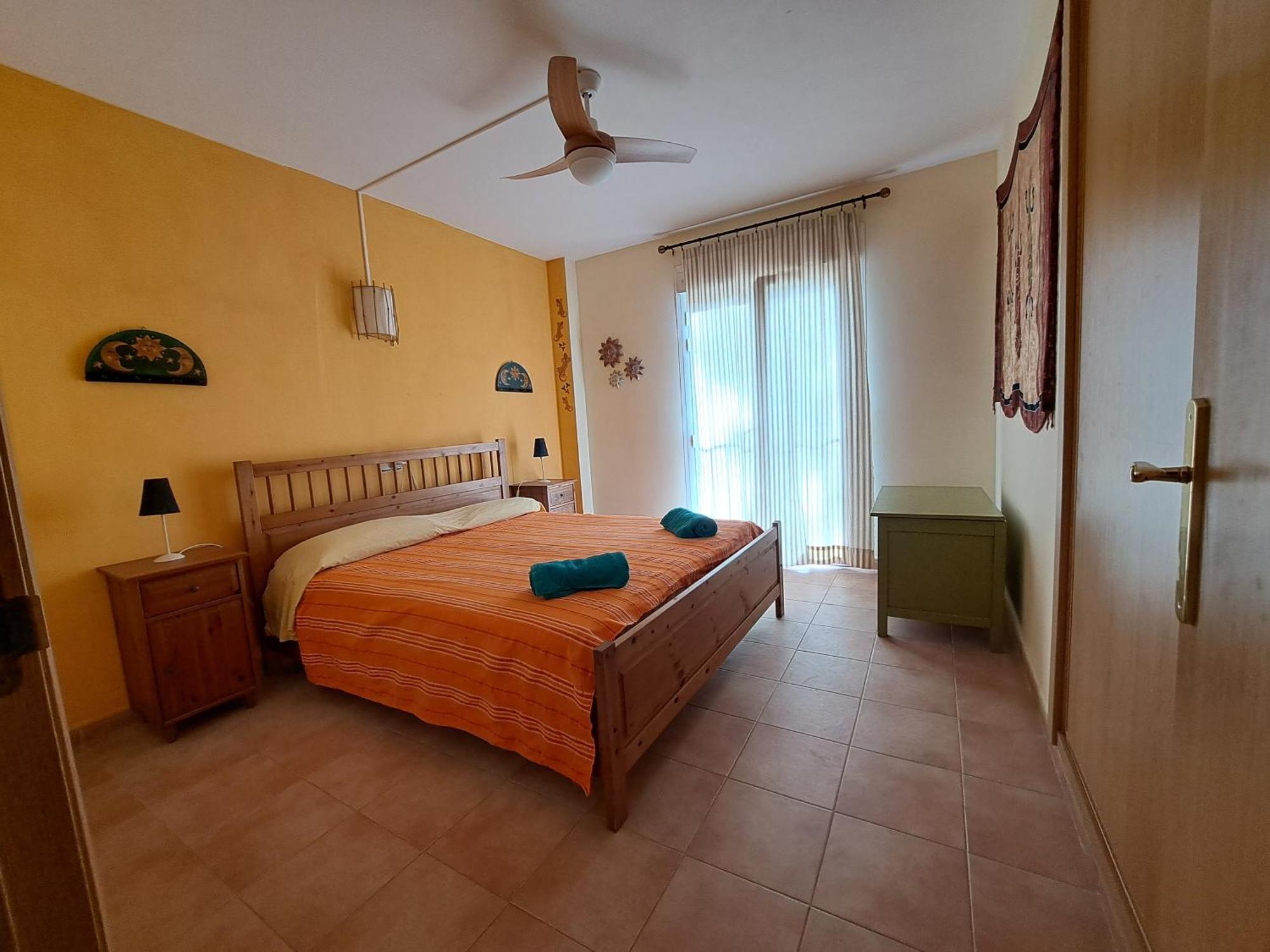 Casa Amarilla Apartment เอสปุญอลส์ ภายนอก รูปภาพ