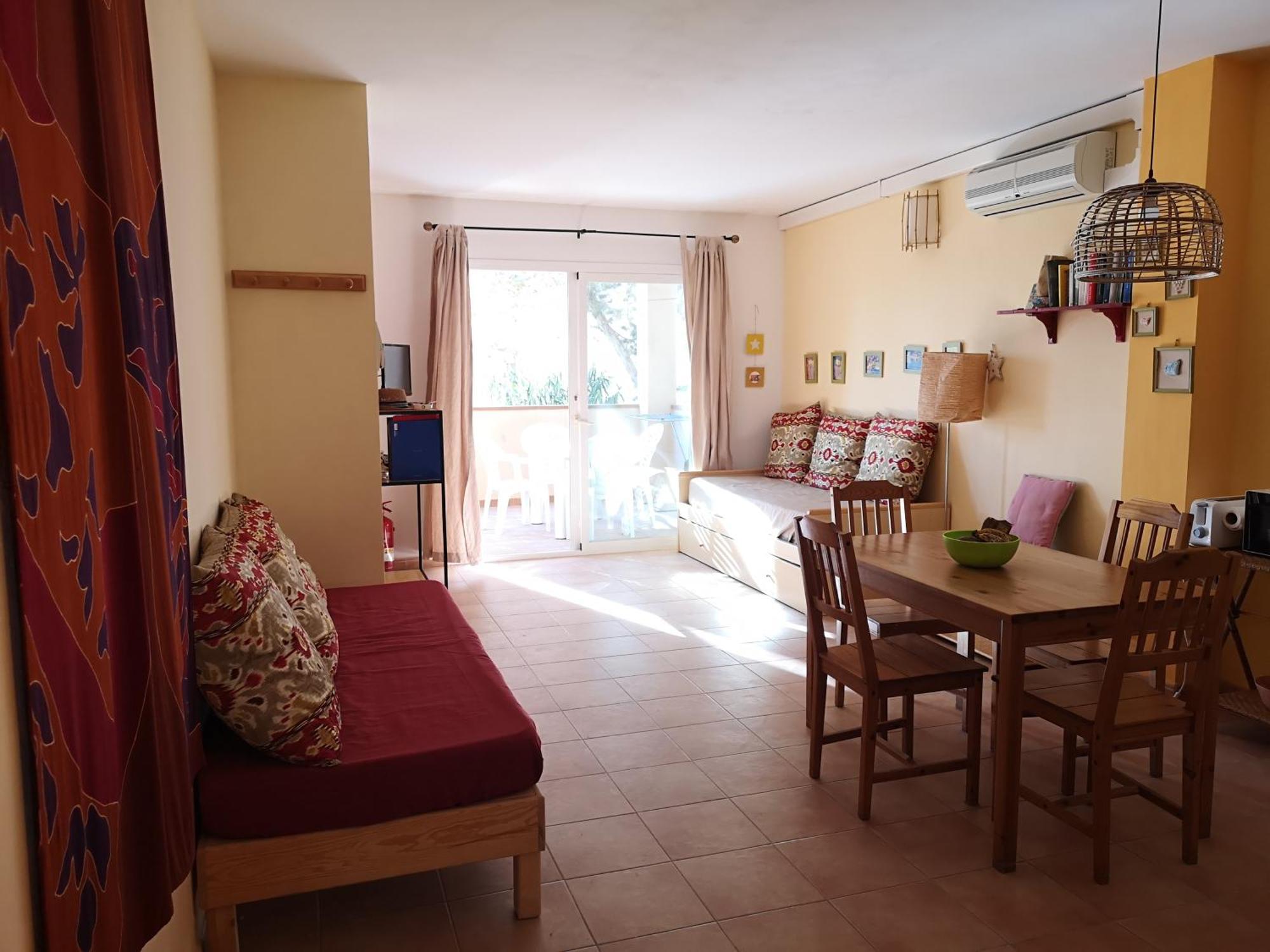 Casa Amarilla Apartment เอสปุญอลส์ ภายนอก รูปภาพ